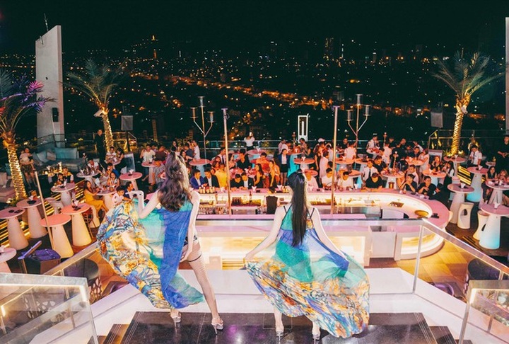 Danang to pilot night services to boost tourism - 1