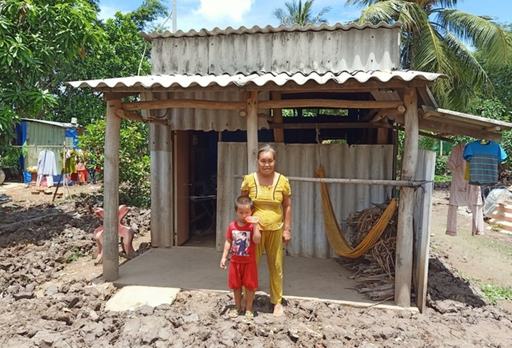 Grandmother seeks help to raise small grandson - 1 Grandmother seeks help to raise small grandson - 1