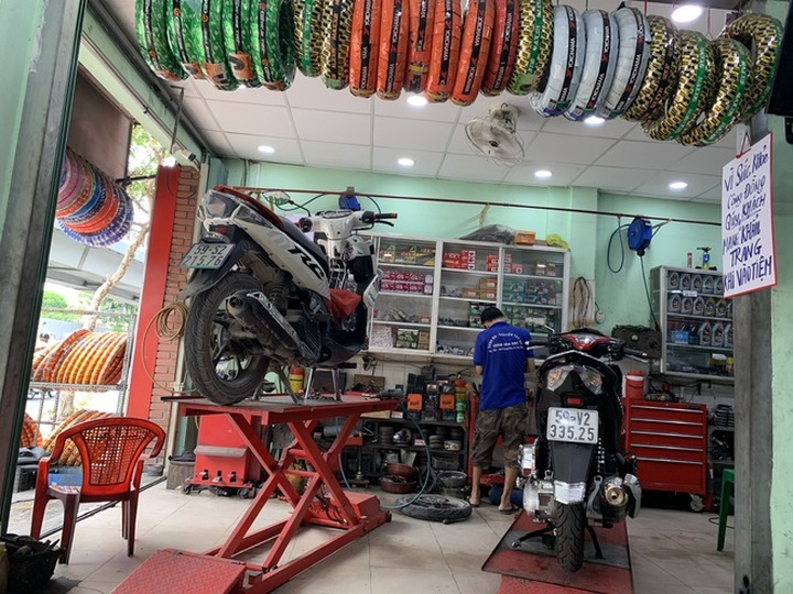 Support centre for Covid-19 victims set up in HCM City - 1