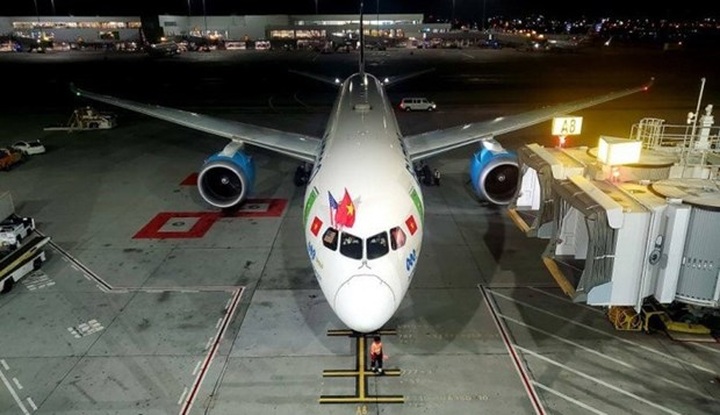 Bamboo Airways successfully operates first direct Vietnam-US flight - 1