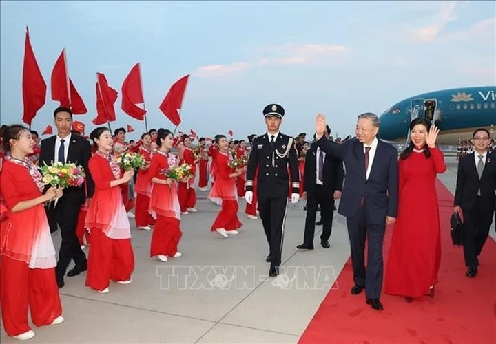 Party General Secretary, State President To Lam arrives in Beijing - 2