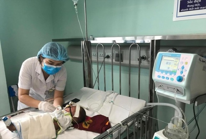 Many children hospitalised due to unfavourable weather - 1