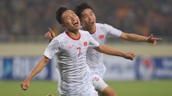 Viet Hung’s stoppage-time header hands Vietnam win against Indonesia - 1