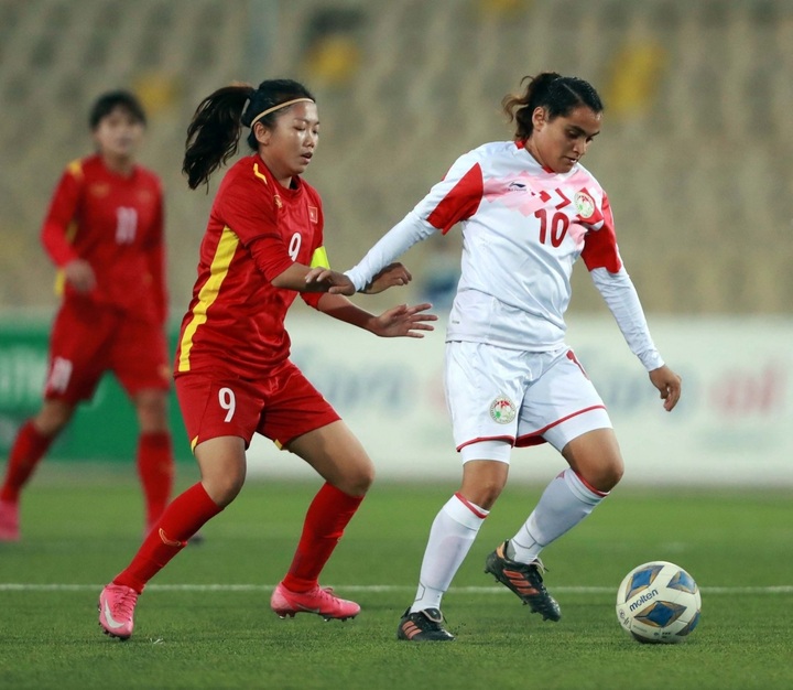 Female football players to vie for World Cup berth during Lunar New Year - 1