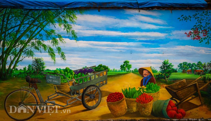 Mural project brightens Hanoi suburban village - 1