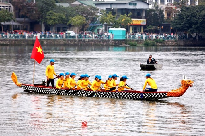 Hanoi open dragon boat race 2019 kicks off - 1
