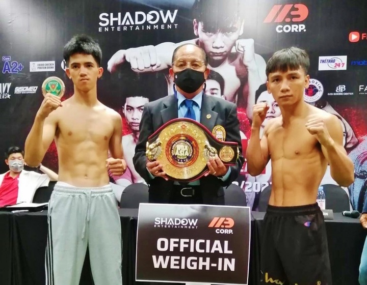 Vietnamese boxer wins WBA Asia Championship 2022 - 1