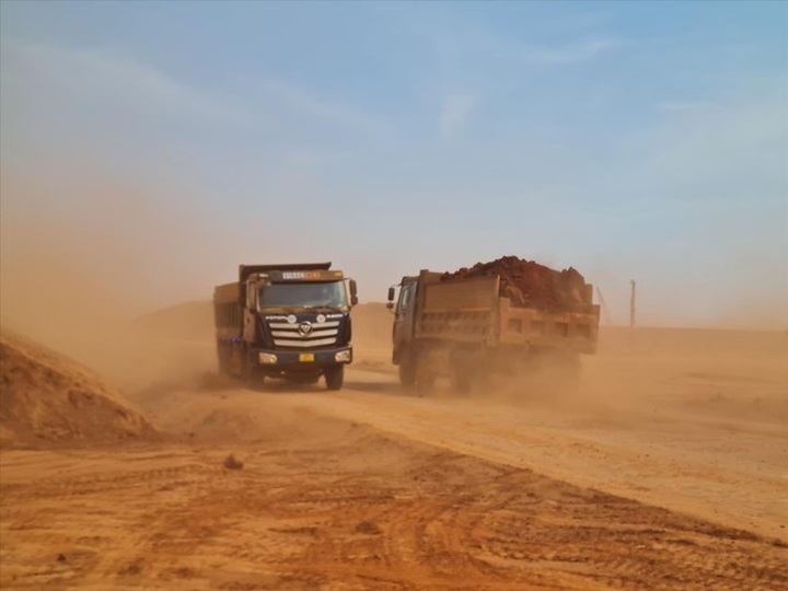 Firm fined for Long Thanh airport construction dust - 1 Firm fined for Long Thanh airport construction dust - 1