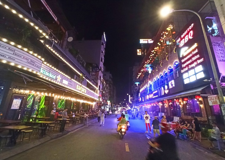 Bui Vien Street quiet despite lifted ban - 1 Bui Vien Street quiet despite lifted ban - 1