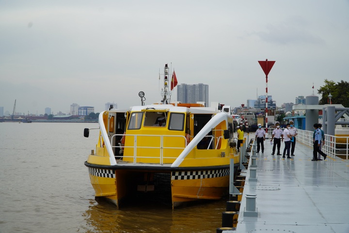 Two more river bus routes proposed in HCM City - 1 Two more river bus routes proposed in HCM City - 1