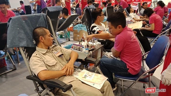 Red Journey 2019: Over 85,000 units of blood collected - 1 Red Journey 2019: Over 85,000 units of blood collected - 1