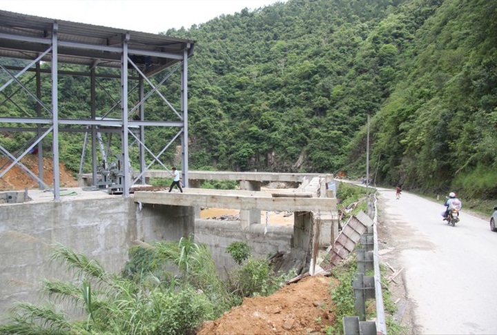 Rampant violations at hydropower projects in Lai Chau - 1