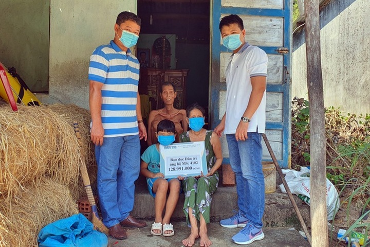 Dantri/DTiNews readers support poor, ailing man in Phu Yen - 2 Dantri/DTiNews readers support poor, ailing man in Phu Yen - 2
