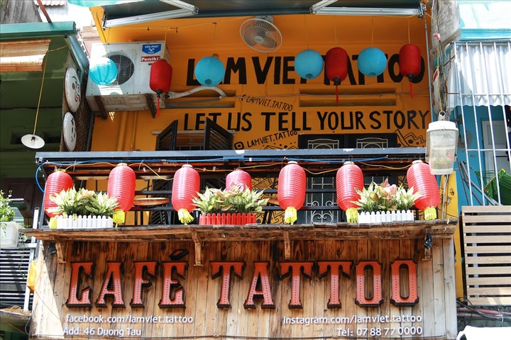 Hanoi railway street becomes quiet following service ban - 3