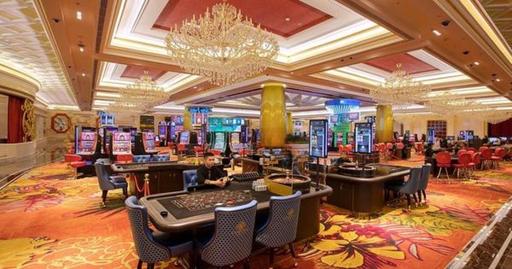 HCMC proposes to allow 18-year-olds to play in casinos - 1