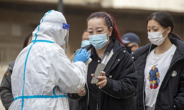 Fresh Covid outbreaks put millions under lockdown in China - 1