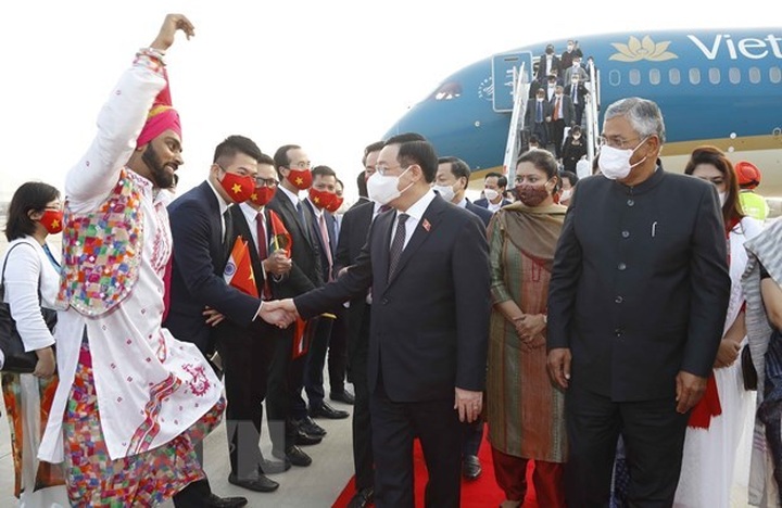 Top legislator arrives in New Delhi, beginning official visit to India - 1