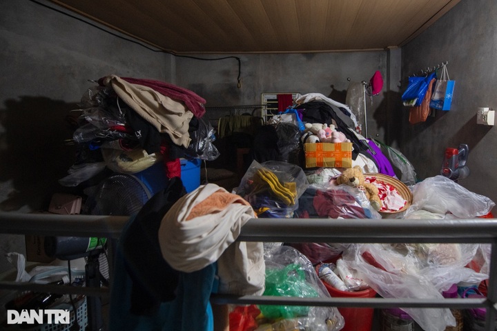 Households under Long Bien Bridge relocated - 7