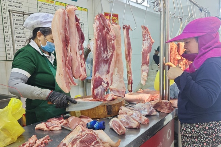Pig prices reach two-year peak - 1 Pig prices reach two-year peak - 1