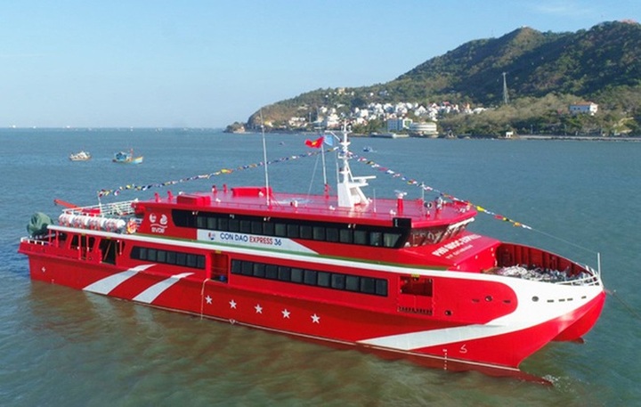 Soc Trang - Con Dao Island speedboat service opens - 1