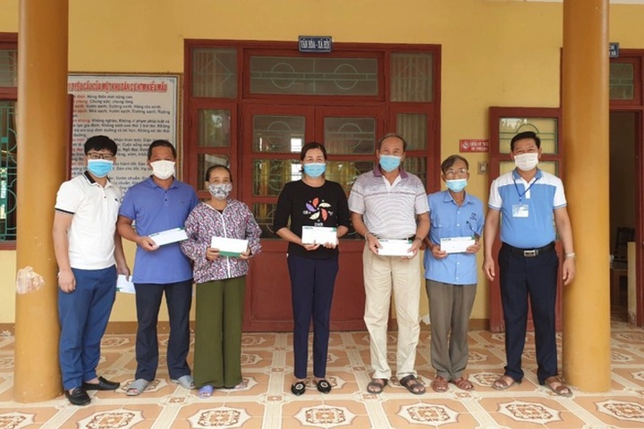 Dantri supports veterans and fallen soldiers' families - 1