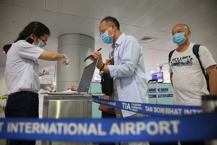 Vietnam welcomes just 44,000 foreign arrivals in Q3 - 1