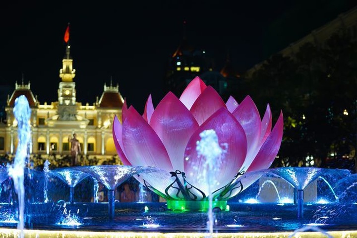 HCM City to hold regular water shows - 1 HCM City to hold regular water shows - 1
