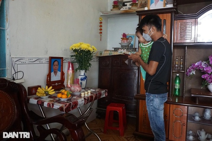 Poor man in need of support after wife dies from Covid-19 - 2