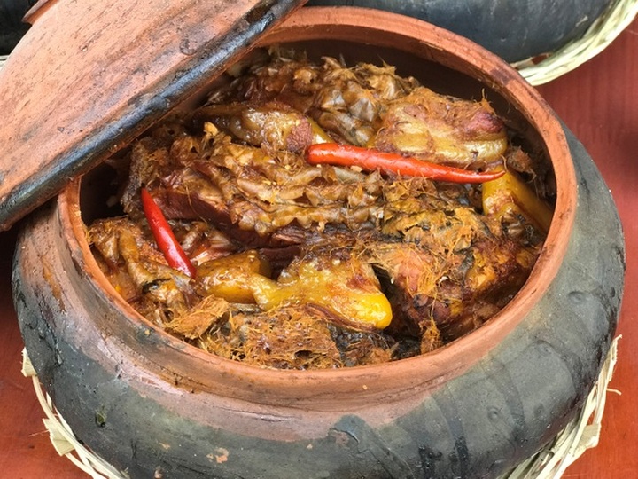 Ha Nam village busy preparing Tet dishes - 7
