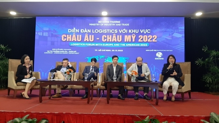 Vietnamese logistics firms to face challenges due to global certainties - 1
