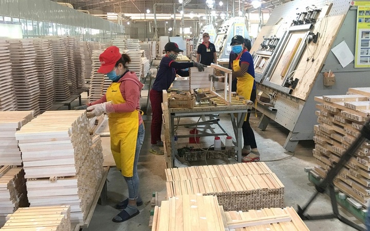 China leads FDI inflow in Vietnamese wood industry - 1