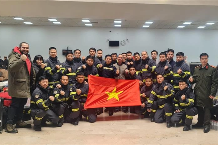 Vietnamese police join rescue work in Turkey - 3