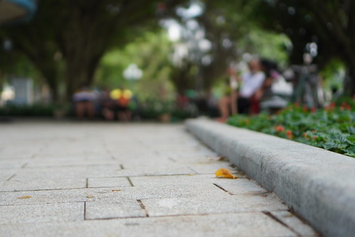 Facelift for Hoan Kiem Lake nears completion - 6