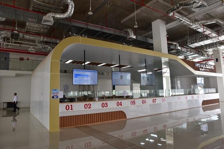 Vietnam’s most modern bus station faces ineffective operation - 3 Vietnam’s most modern bus station faces ineffective operation - 3