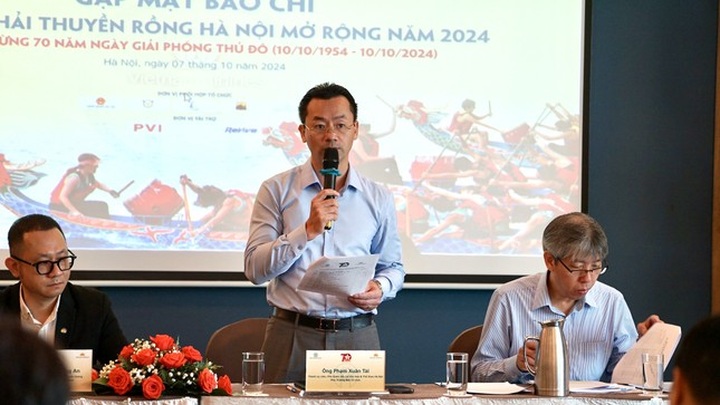 Hanoi to host largest-ever dragon boat rowing competition - 1 Hanoi to host largest-ever dragon boat rowing competition - 1