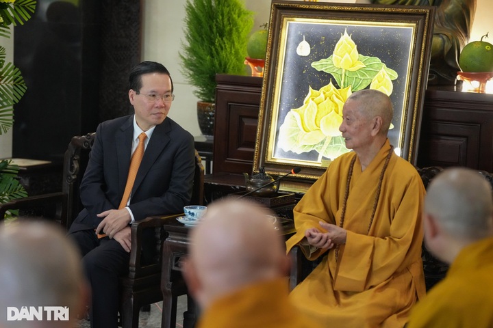 State president congratulates Buddhist dignitaries on Buddha's birthday - 3