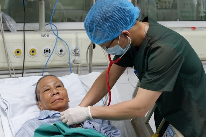 Serious Covid-19 case in Vietnam recovers - 1