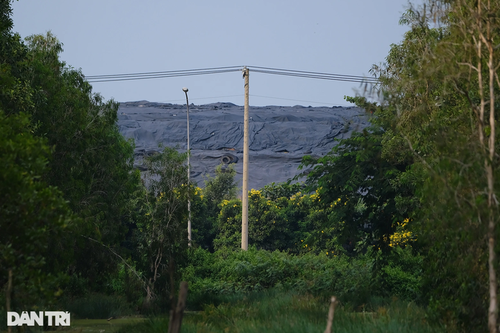 HCM City waste treatment plant causes pollution - 7