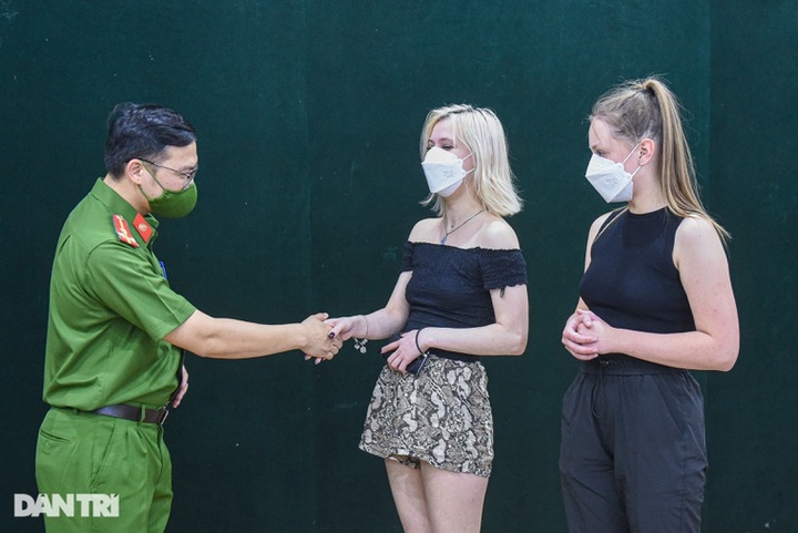 Recently-robbed tourists still find Hanoi safe - 1 Recently-robbed tourists still find Hanoi safe - 1