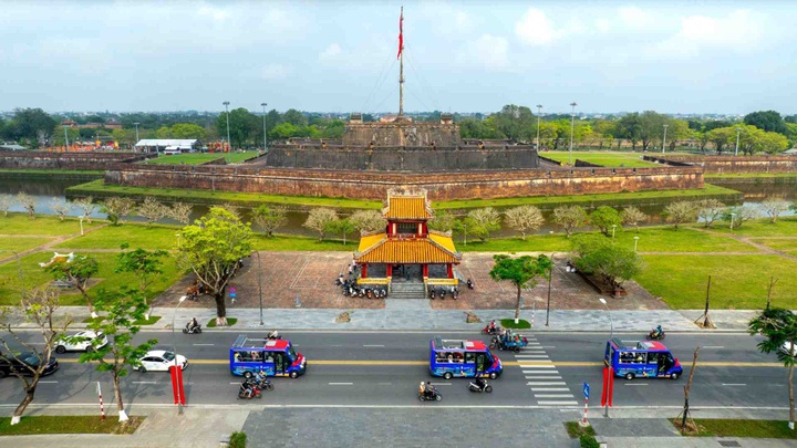 New tourism products launched in Hue - 1