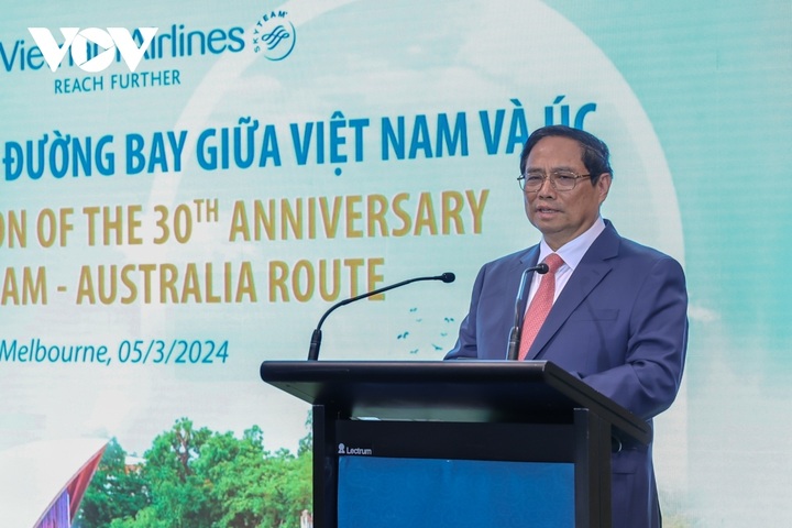 PM Chinh calls on Australian businesses to invest in new growth drivers in Vietnam - 1