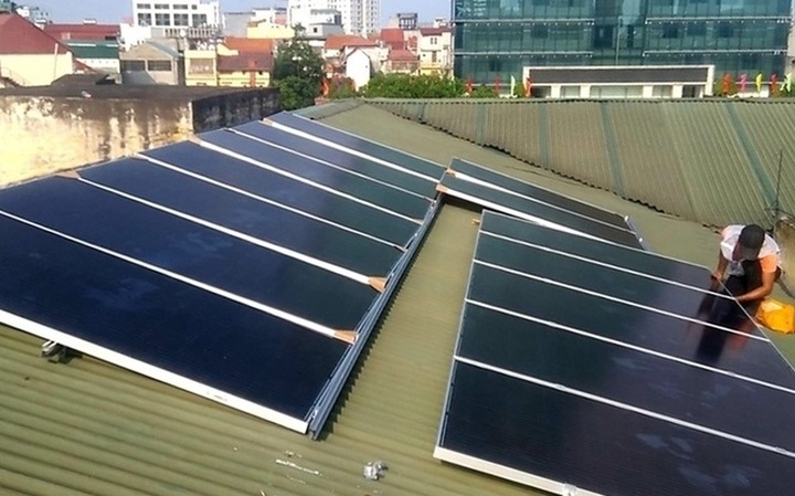 First school in Hanoi installed with solar power system - 1 First school in Hanoi installed with solar power system - 1