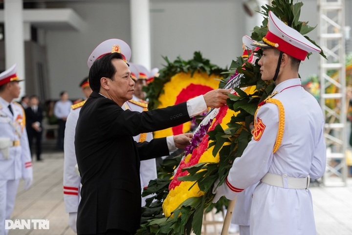 State funeral of party leader Nguyen Phu Trong begins in Hanoi - 2