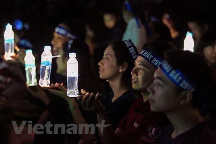 Hanoi to respond to 2019 Earth Hour - 1