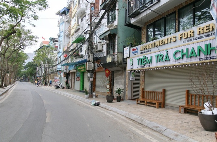 Hanoi streets deserted amid Covid-19 fear - 10