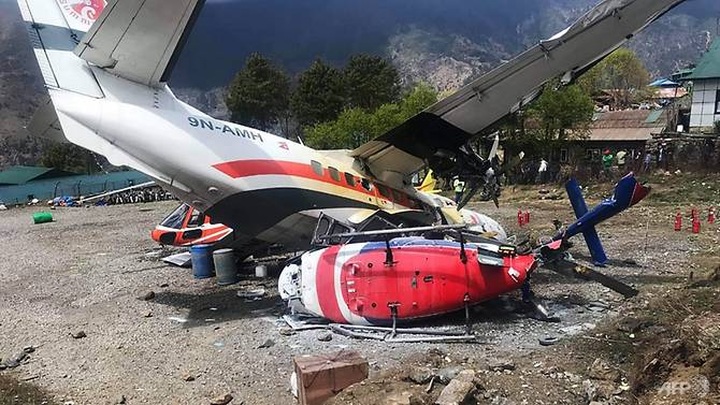Three killed in aircraft runway accident near Everest - 1