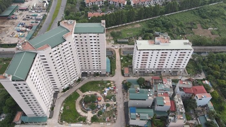 Hanoi resettlement housing projects left idle - 1
