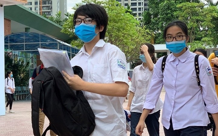Hanoi to consider bye for students in second phase of high school graduation exams - 1