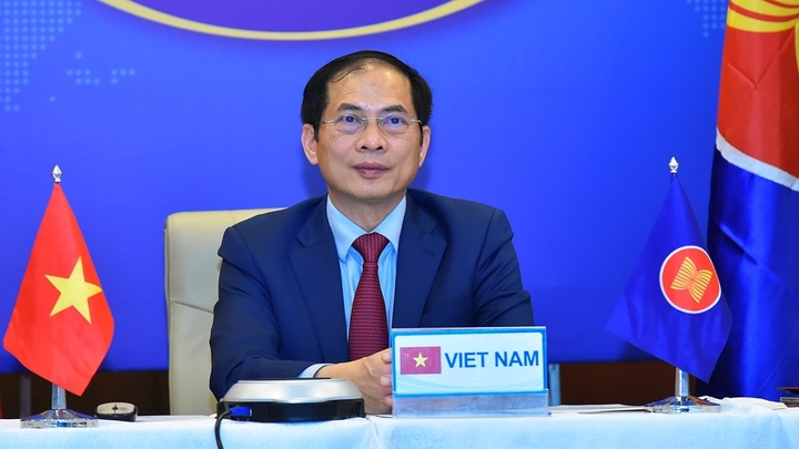 Vietnam calls on G7 to support safe vaccine access, distribution - 1