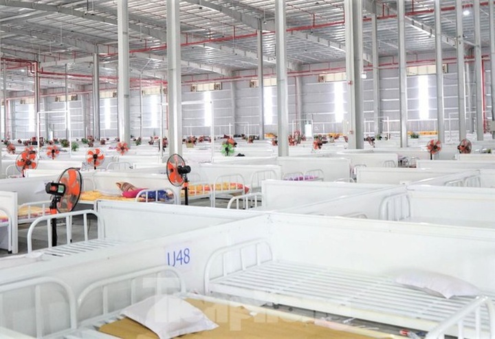 Field hospital for Covid-19 treatment deserted in Binh Duong - 1